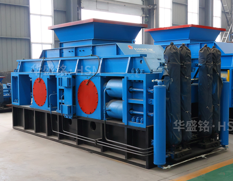 什么設備可破碎可制砂？新型對輥制砂機多少錢一臺？